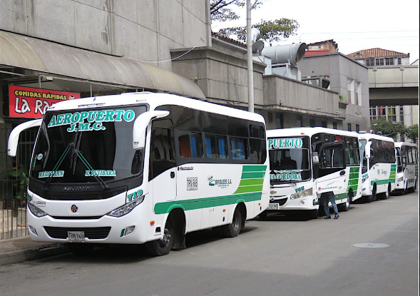 Buses Medellin to Rionegro Airport